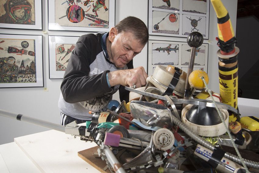 Robillard La Collection de l’Art Brut fête les 90 ans d’André Robillard