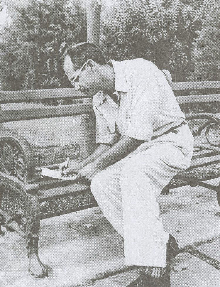 Portrait de Samuel Feijóo dans le parc El Carmen, Santa Clara (Cuba)